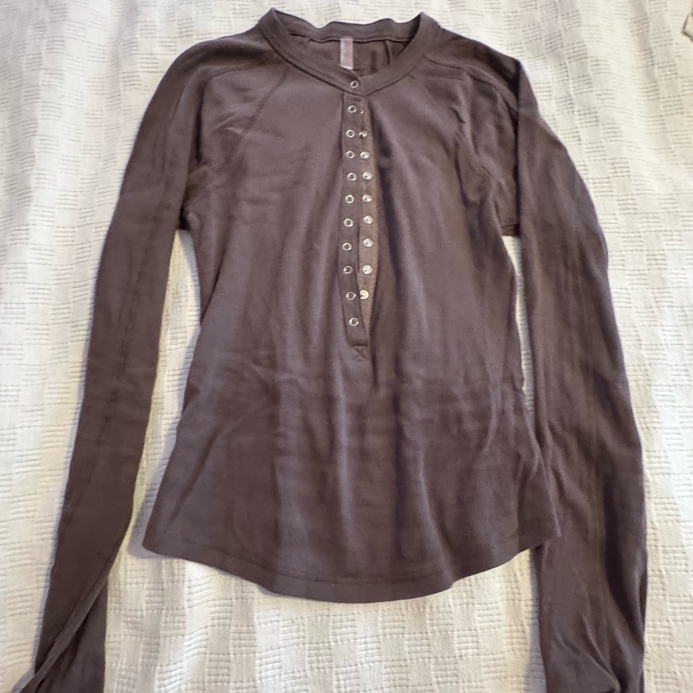 Free People Kickoff Solid Layer Henley Driftwood - image 3